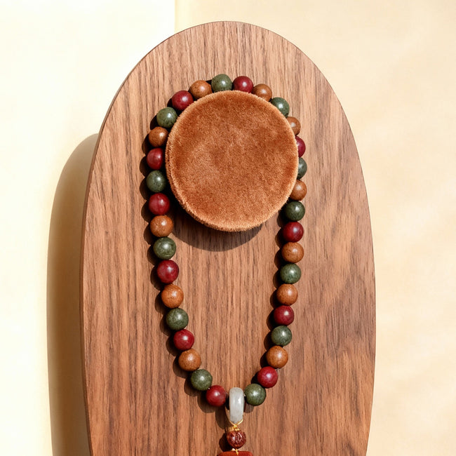 Peonymu Osmanthus-scented incense beads, five strands with tassels. Main Image