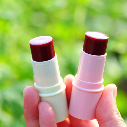 Traditional Formula Ziyun Ointment (2 tubes): For insect bites, burns, scalds, sunburns, baby eczema, diaper rash, minor injuries, and acne.  Natural and additive-free, safe for mothers and babies.