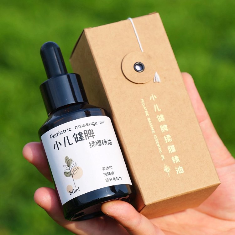 Aromatherapist-formulated essential oil blend (60ml) for children: strengthens the spleen and stomach, and promotes digestion.