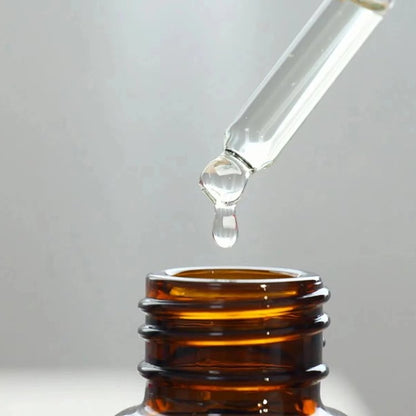 Aromatherapist-formulated essential oil blend (60ml) for children: strengthens the spleen and stomach, and promotes digestion.